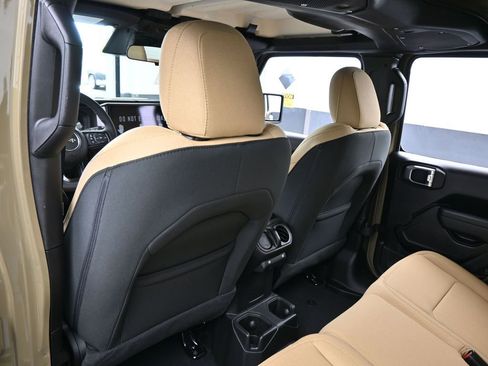 New 2026 Jeep Gladiator Sport image 29