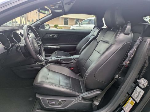 Used 2016 Ford Mustang GT Premium w/ Equipment Group 401A RWD image 11