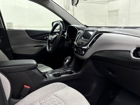 Used 2024 Chevrolet Equinox LS image 21