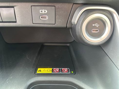 Used 2026 Toyota Grand Highlander FWD image 16