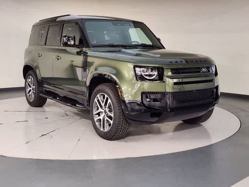 New 2026 Land Rover Defender 110 X-Dynamic SE AWD/4WD image 11