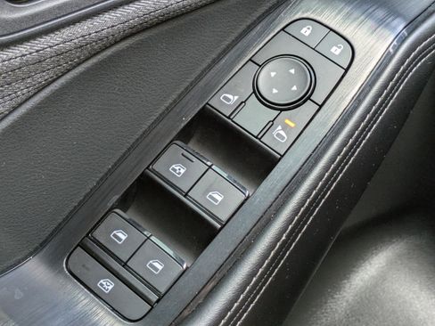 Used 2023 Nissan Rogue SV FWD image 20