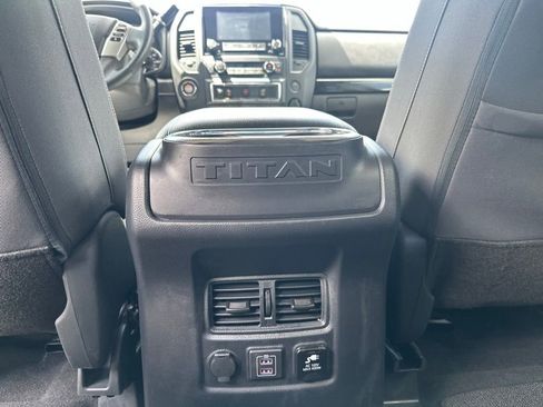 Used 2024 Nissan Titan SV w/ SV Convenience Package RWD image 29