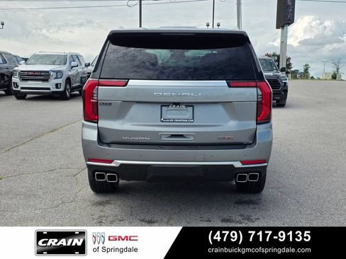 Used 2026 GMC Yukon XL Denali w/ Sun & Power Step Package AWD/4WD image 6