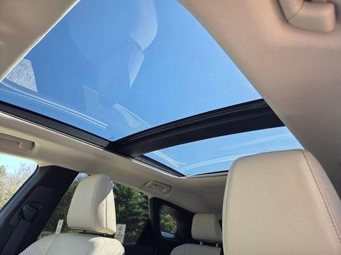 Used 2025 Lexus RX 350 AWD w/ Convenience Package image 9