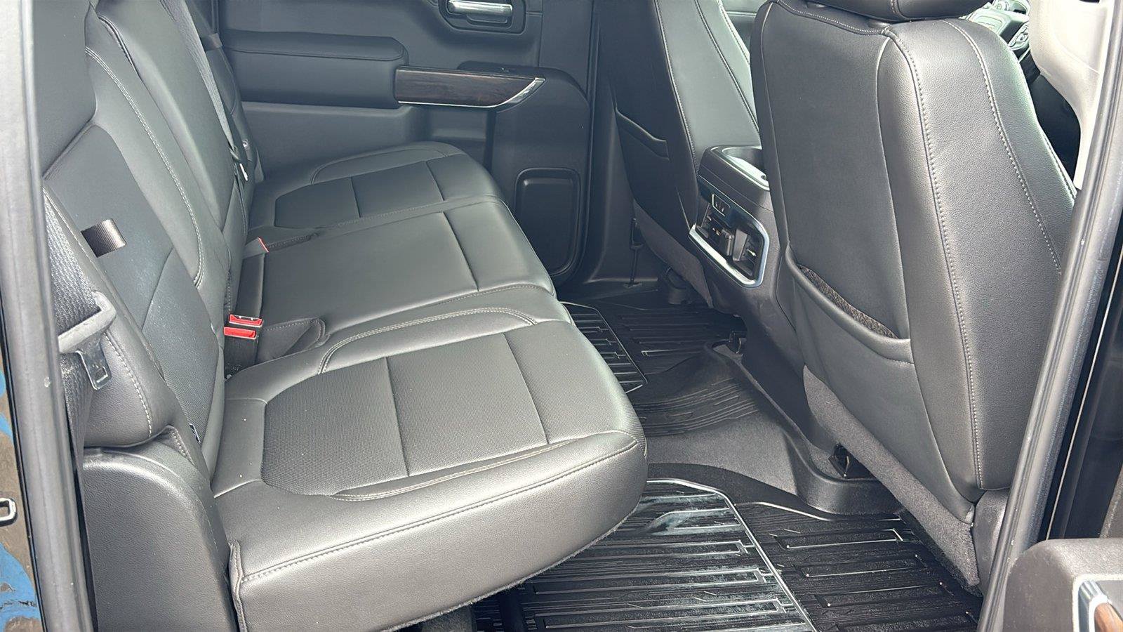 Used 2021 GMC Sierra 1500 SLT RWD image 20