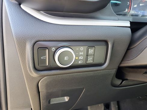 Certified 2023 Ford Explorer XLT w/ Equipment Group 202A image 17