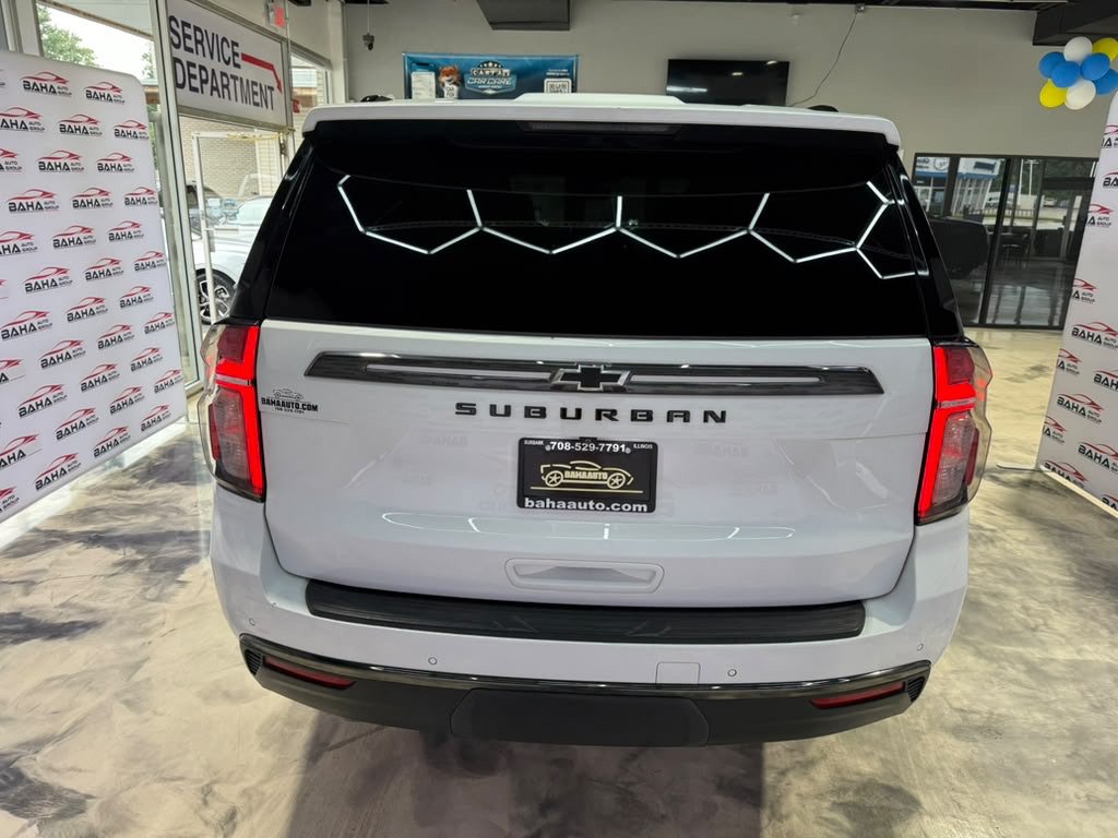 Used 2021 Chevrolet Suburban Z71 w/ Luxury Package AWD/4WD image 10