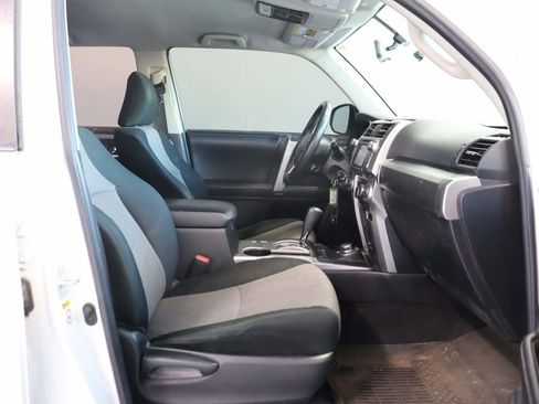 Used 2019 Toyota 4Runner SR5 image 19