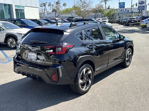 Used 2024 Subaru Crosstrek 2.5i Limited w/ Crosstrek Mirror Package image 4