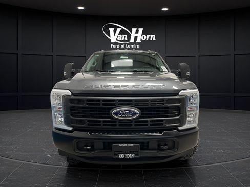Used 2025 Ford F350 XL w/ XL Off-Road Package AWD/4WD image 2