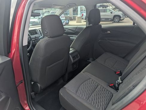 Used 2019 Chevrolet Equinox LT image 10