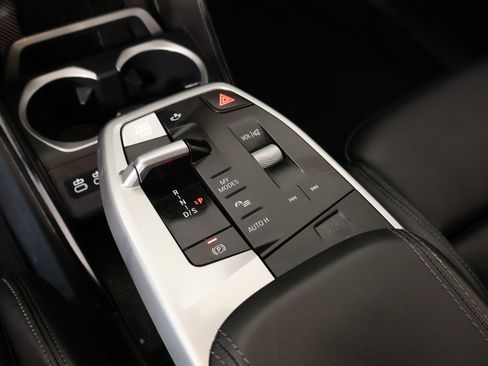 Used 2025 BMW X1 M35i AWD/4WD image 8