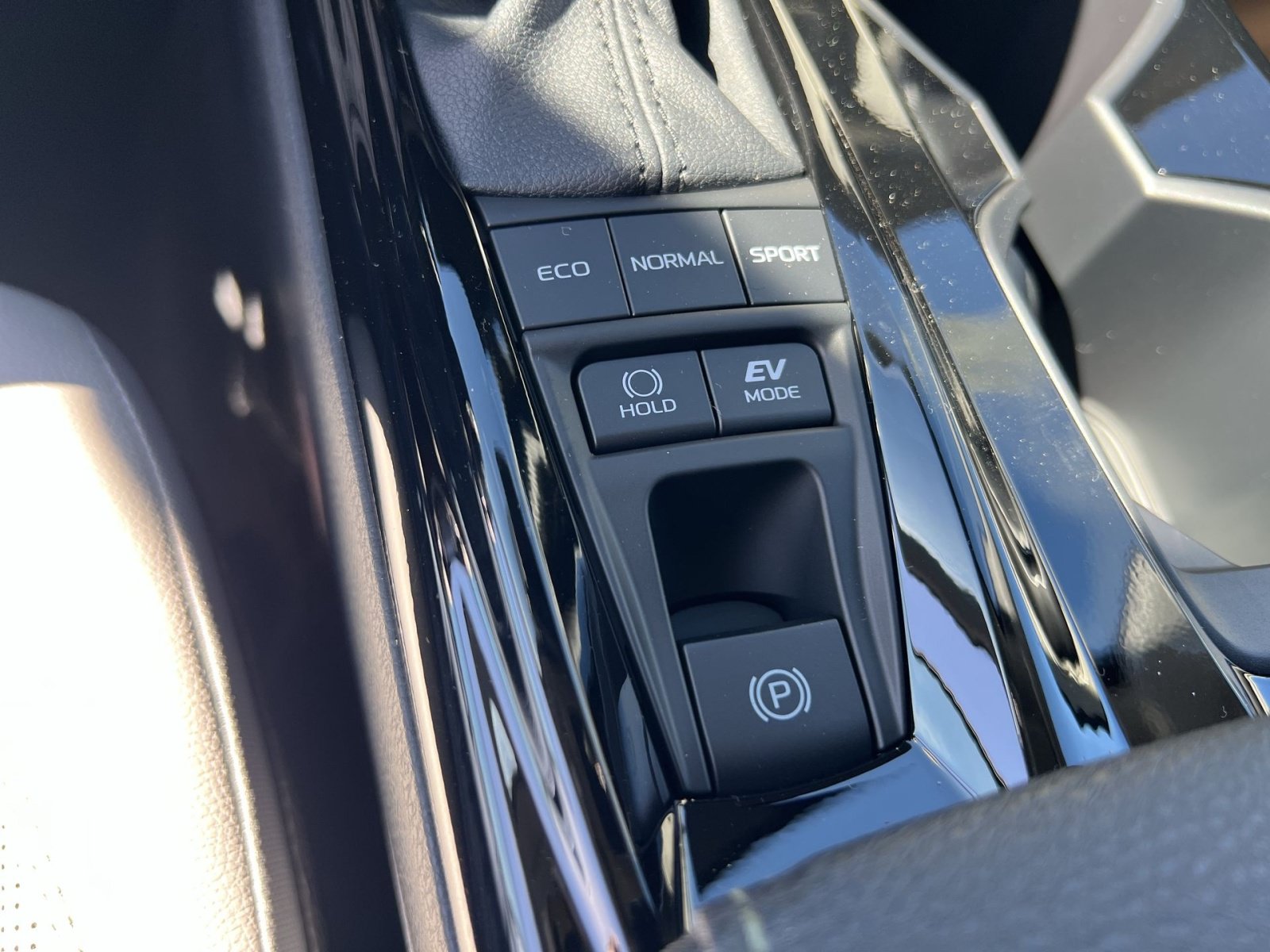 New 2026 Toyota Camry XLE w/ Premium Plus Package FWD image 25