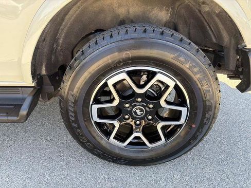 Certified 2025 Ford Bronco Outer Banks image 10