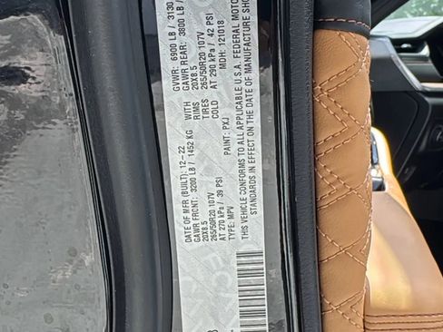 Used 2022 Jeep Grand Cherokee Summit w/ Luxury Tech Group V image 91