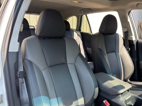 Used 2020 Subaru Outback Onyx Edition XT AWD/4WD image 34