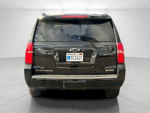 Used 2017 Chevrolet Suburban Premier image 3