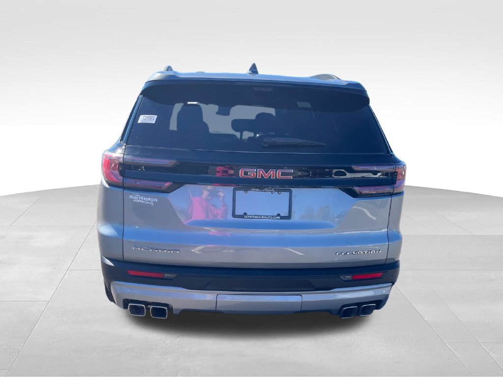 Used 2026 GMC Acadia Elevation w/ Elevation Premium Package FWD image 4