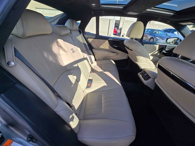 Certified 2023 Lexus LS 500 w/ Interior Upgrade Package RWD image 12