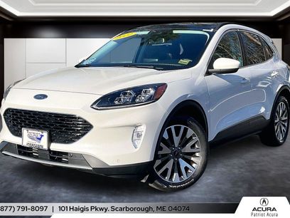 Used 2022 Ford Escape Titanium w/ Class II Trailer Tow Package