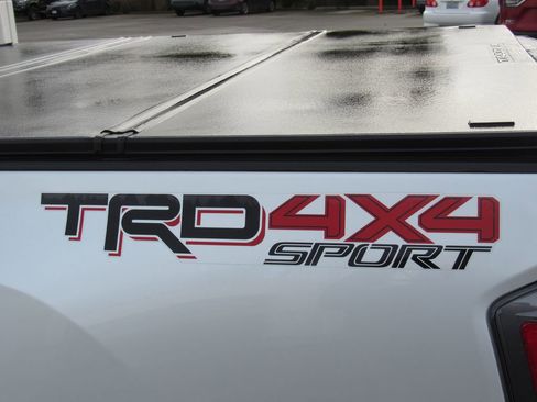 Certified 2023 Toyota Tacoma TRD Sport w/ TRD Premium Sport Package image 9