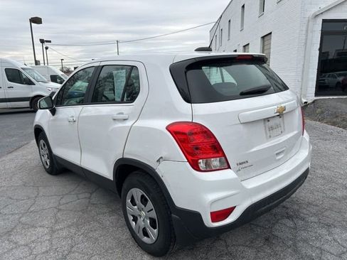 Used 2017 Chevrolet Trax LS image 7