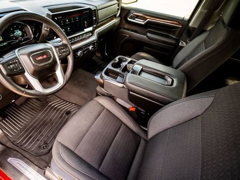 Used 2023 GMC Sierra 1500 Elevation image 7