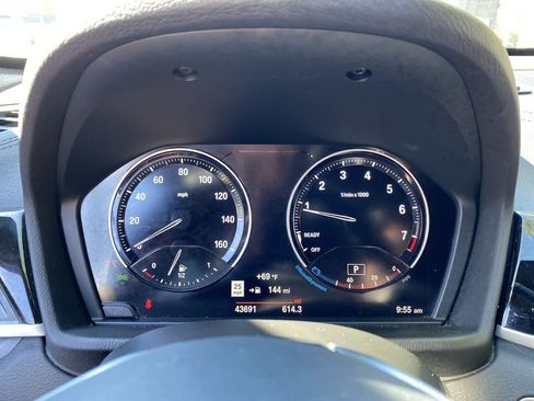 Used 2021 BMW X1 xDrive28i w/ Premium Package AWD/4WD image 29