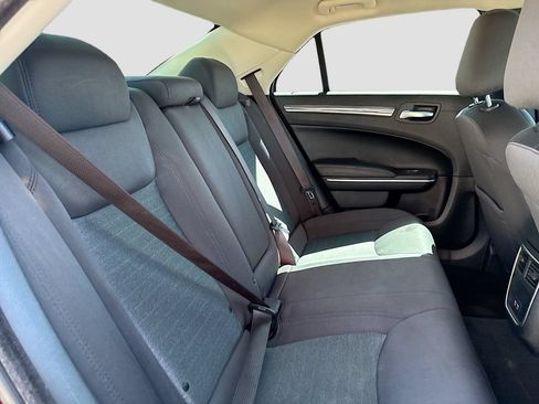 Used 2020 Chrysler 300 Touring w/ Sport Appearance Package RWD image 24