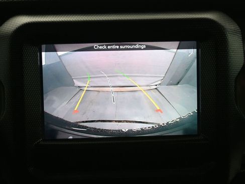 Certified 2022 Jeep Wrangler Unlimited Willys image 26