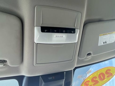 Used 2023 Nissan Rogue S FWD image 29