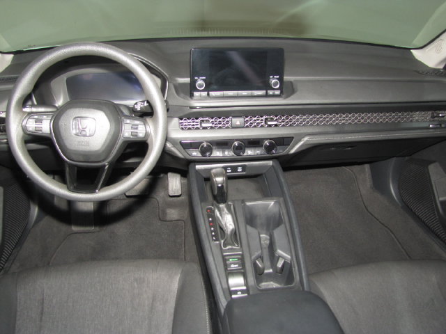 Certified 2023 Honda Accord EX image 37