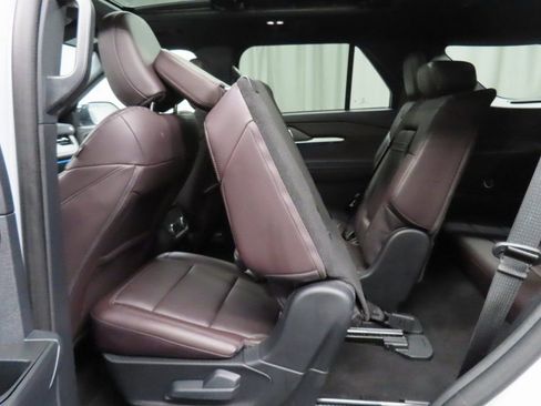 Used 2025 Ford Explorer Platinum image 53