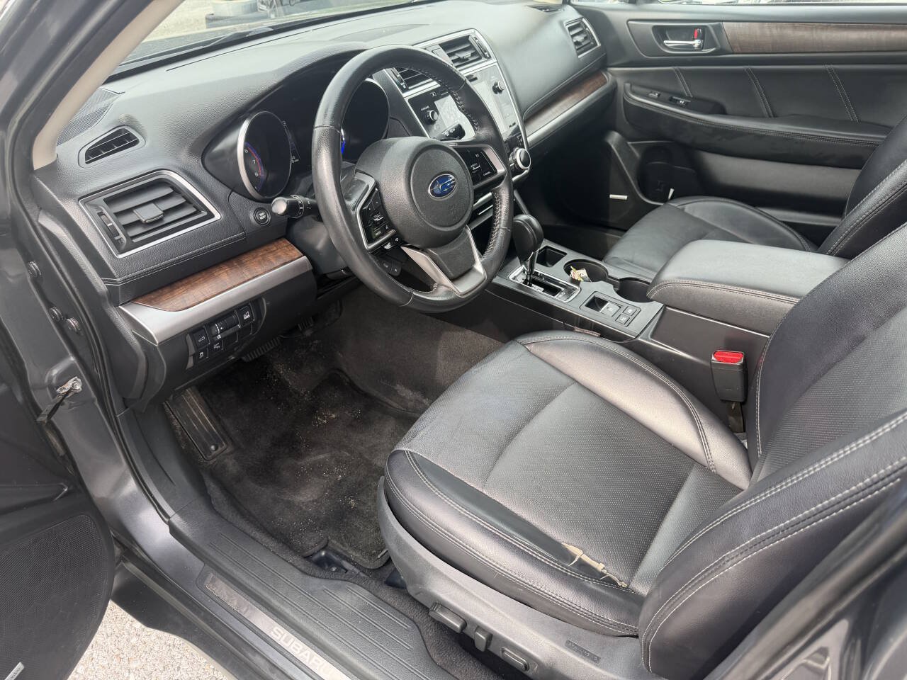 Used 2018 Subaru Outback 2.5i Limited AWD/4WD image 9