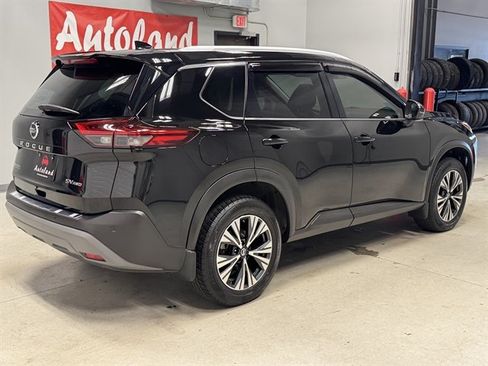 Used 2021 Nissan Rogue SV w/ Premium Package AWD/4WD image 8