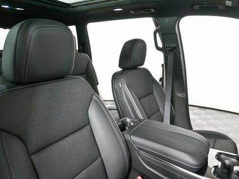 New 2026 Buick Enclave Preferred w/ Power Package image 23