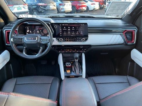 Used 2024 GMC Canyon AT4X AWD/4WD image 8