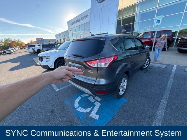Used 2016 Ford Escape SE AWD/4WD image 10