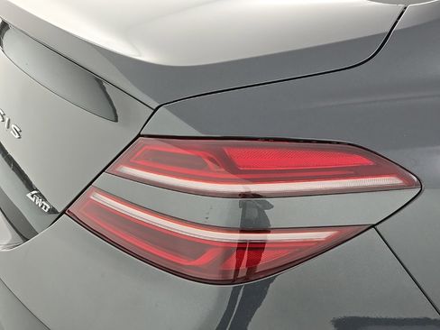 Used 2023 Genesis G70 2.0T w/ Sport Prestige Package image 9