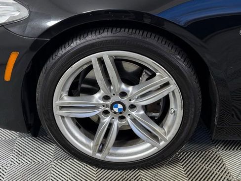 Used 2014 BMW 550i Sedan w/ Executive Package image 11