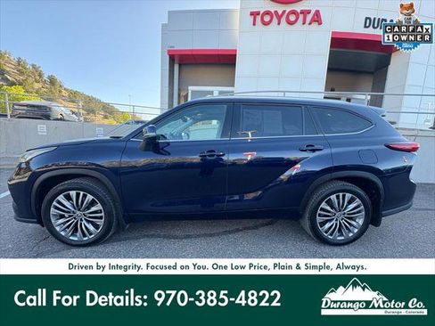Certified 2021 Toyota Highlander Platinum AWD/4WD image 3