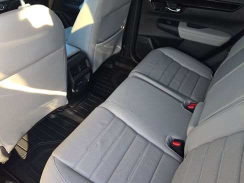 Used 2025 Honda CR-V EX-L image 11