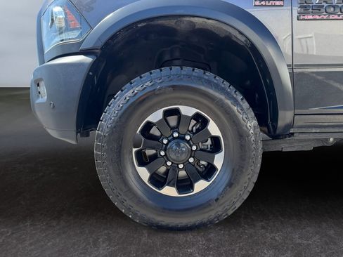 Used 2018 RAM 2500 Power Wagon w/ Luxury Group image 10