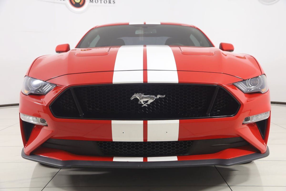 Used 2019 Ford Mustang GT RWD image 6