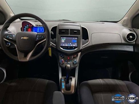 Used 2016 Chevrolet Sonic LT image 11