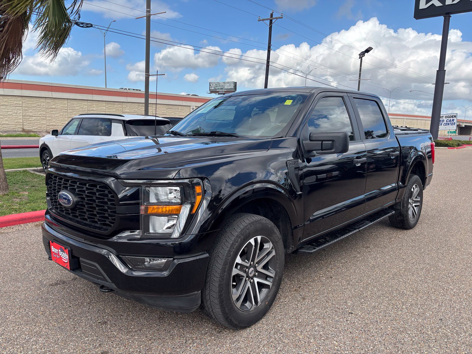 Used 2023 Ford F150 XL w/ STX Appearance Package AWD/4WD image 3