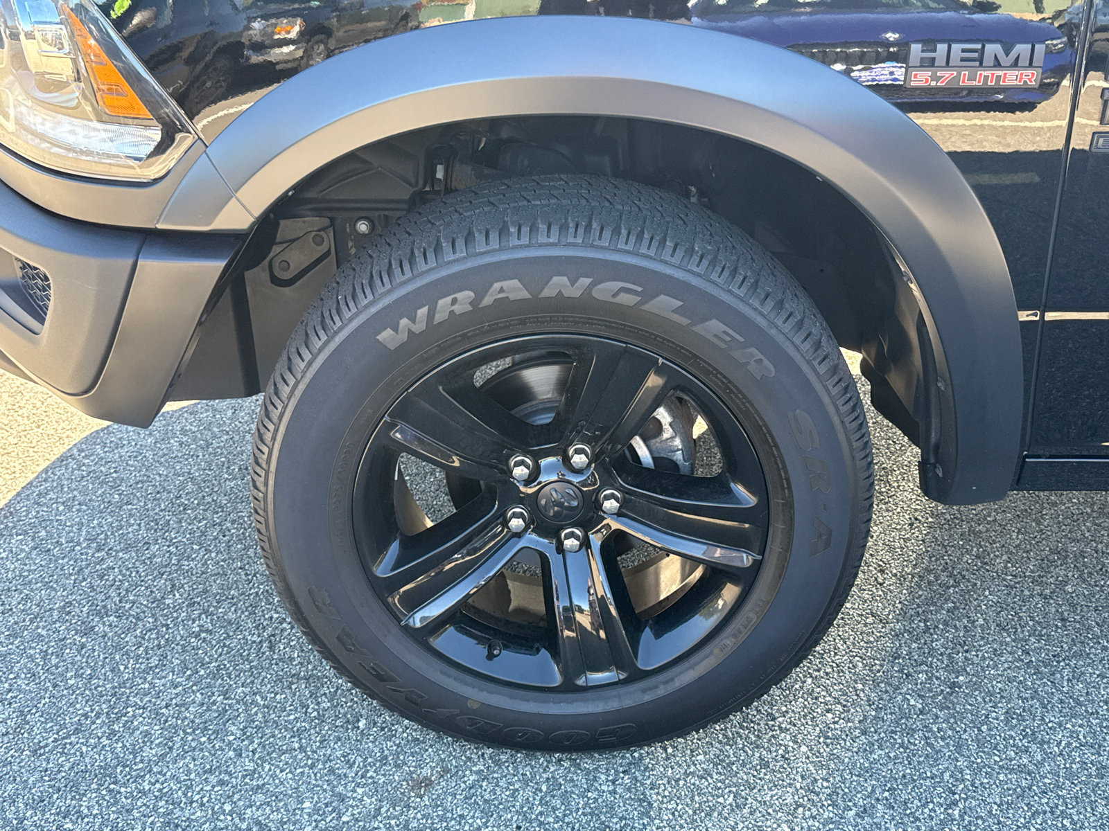 Used 2024 RAM 1500 Warlock w/ Electronics Group AWD/4WD image 8
