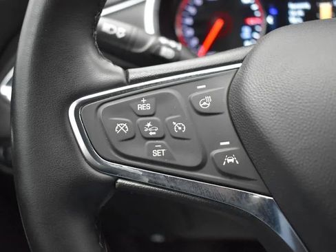 Used 2024 Chevrolet Malibu LT image 23