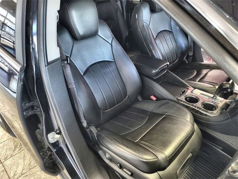 Used 2013 Buick Enclave Premium w/ Trailering Provision Package image 26